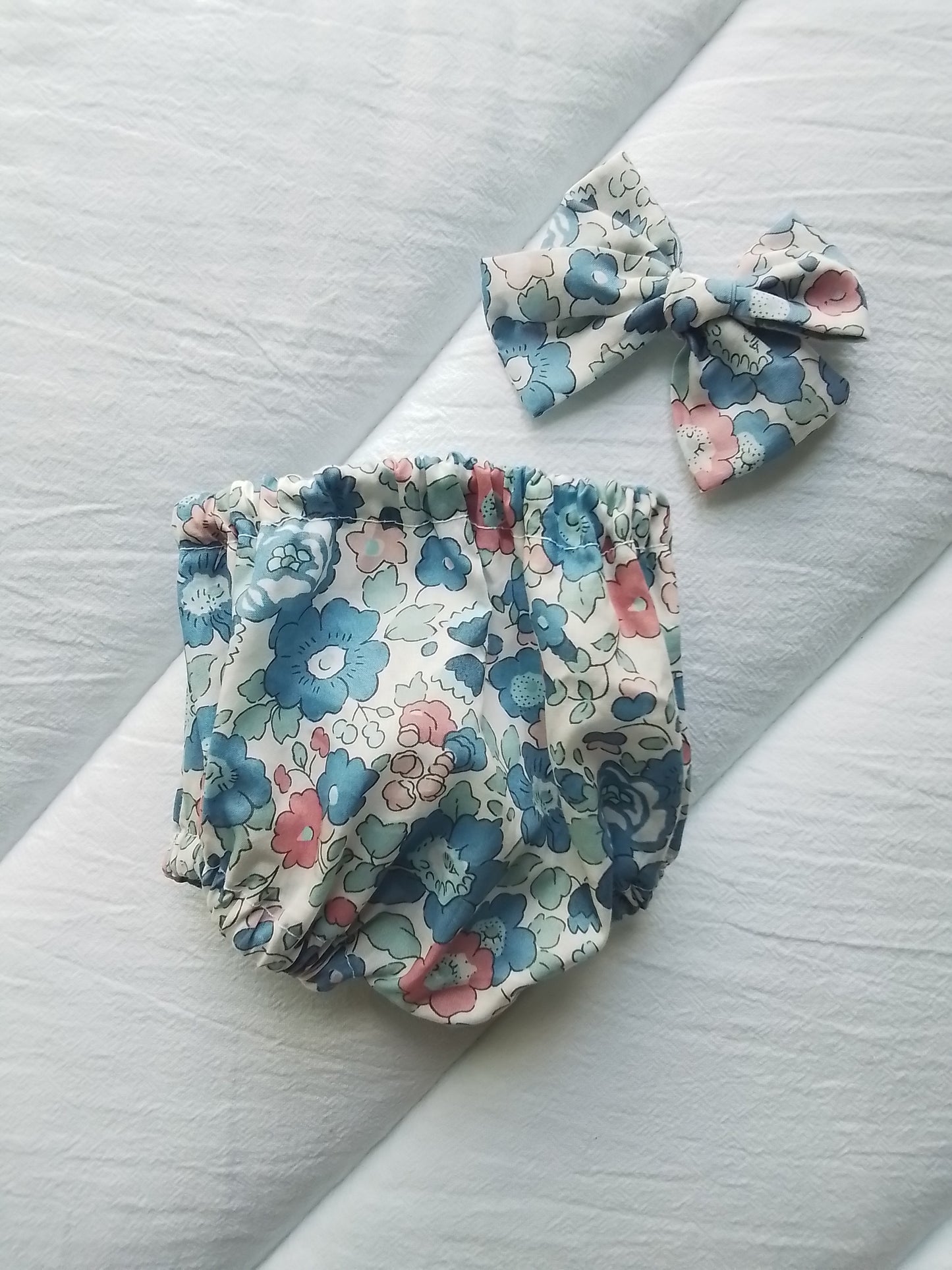 Tenue poupée Liberty Betsy bleu