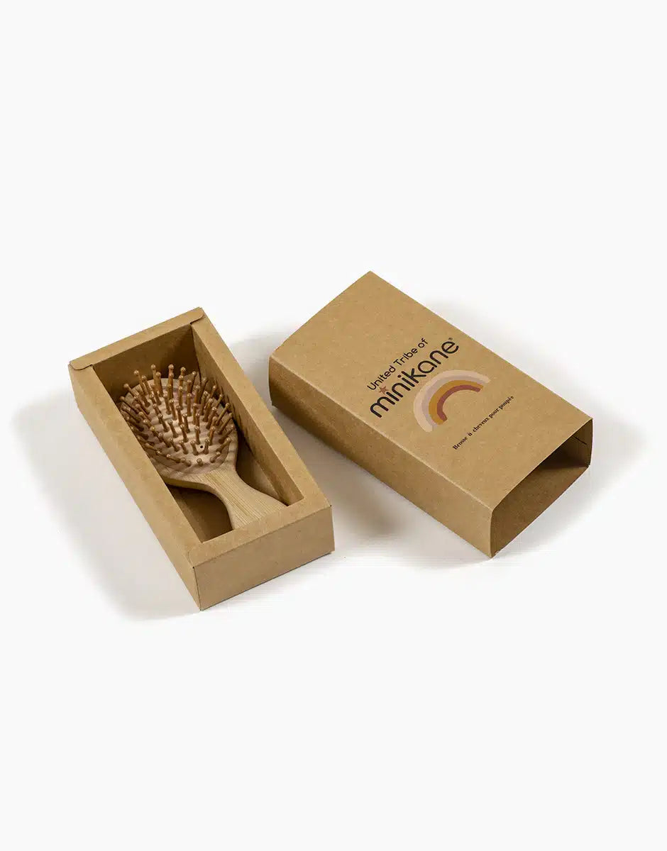 Minikane accessoire cheveux en bois naturel pour poupée