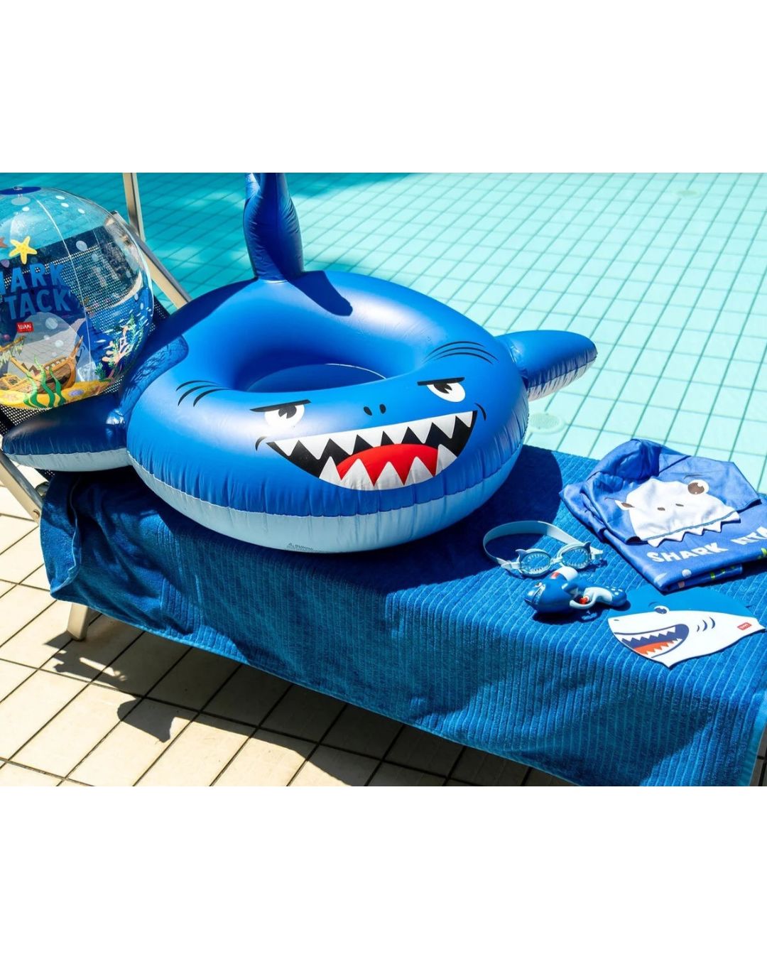 Legami Bouée Gonflable Requin pour enfant
