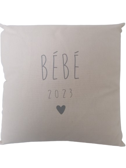 Coussin beige "Bébé 2023"